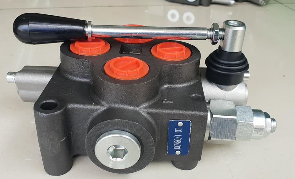 VALVULA INTERNACIONAL MANUAL 1 SECC 30GPM 1500 A 5000 PSI